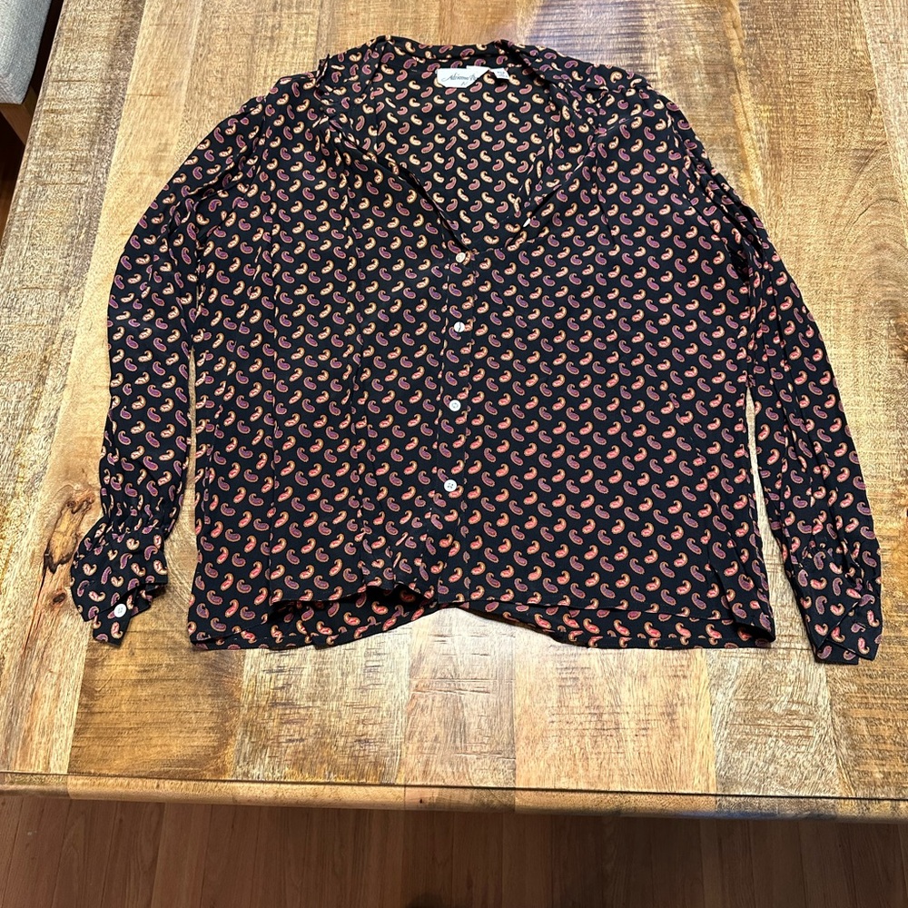 Adrianna Papell Black Silk Blouse with Coral and Purple Paisley 100% silk
